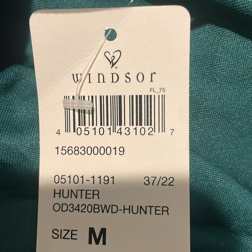 Windsor Live It Up Sequin Mini Dress, Color: Emerald green, Size: Medium - Picture 3 of 3